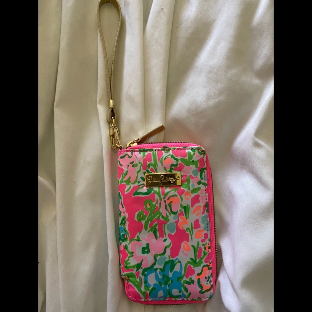 Lilly Pulitzer floral wallet/phone case